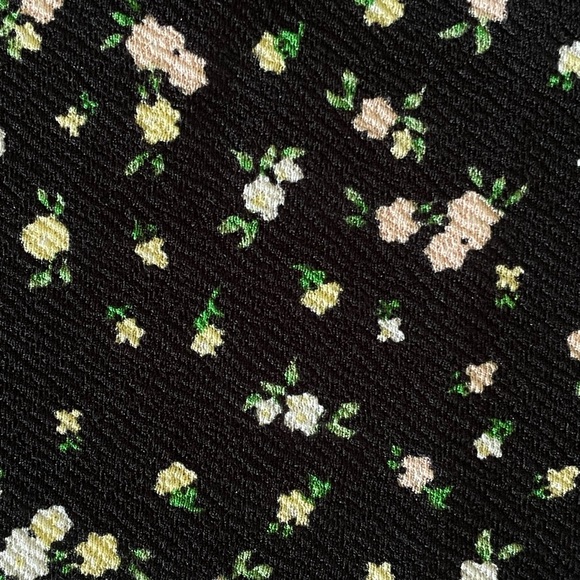 H&M Dresses & Skirts - H&M Divide Dress